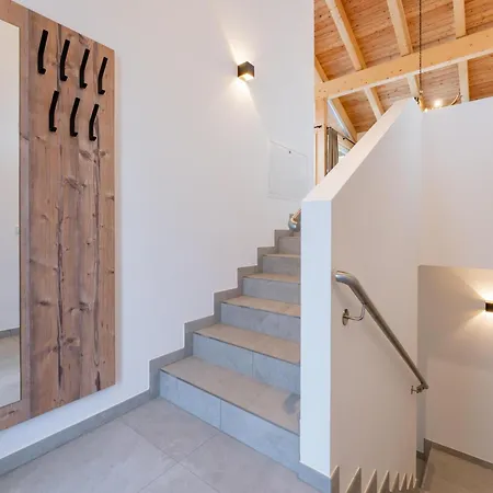 Grebenzen 49b Tatil Evi *