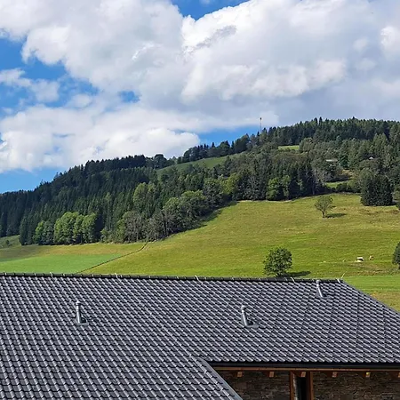 Grebenzen 49b 度假居 *